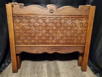 Vintage solid carved wood twin bunkbed set