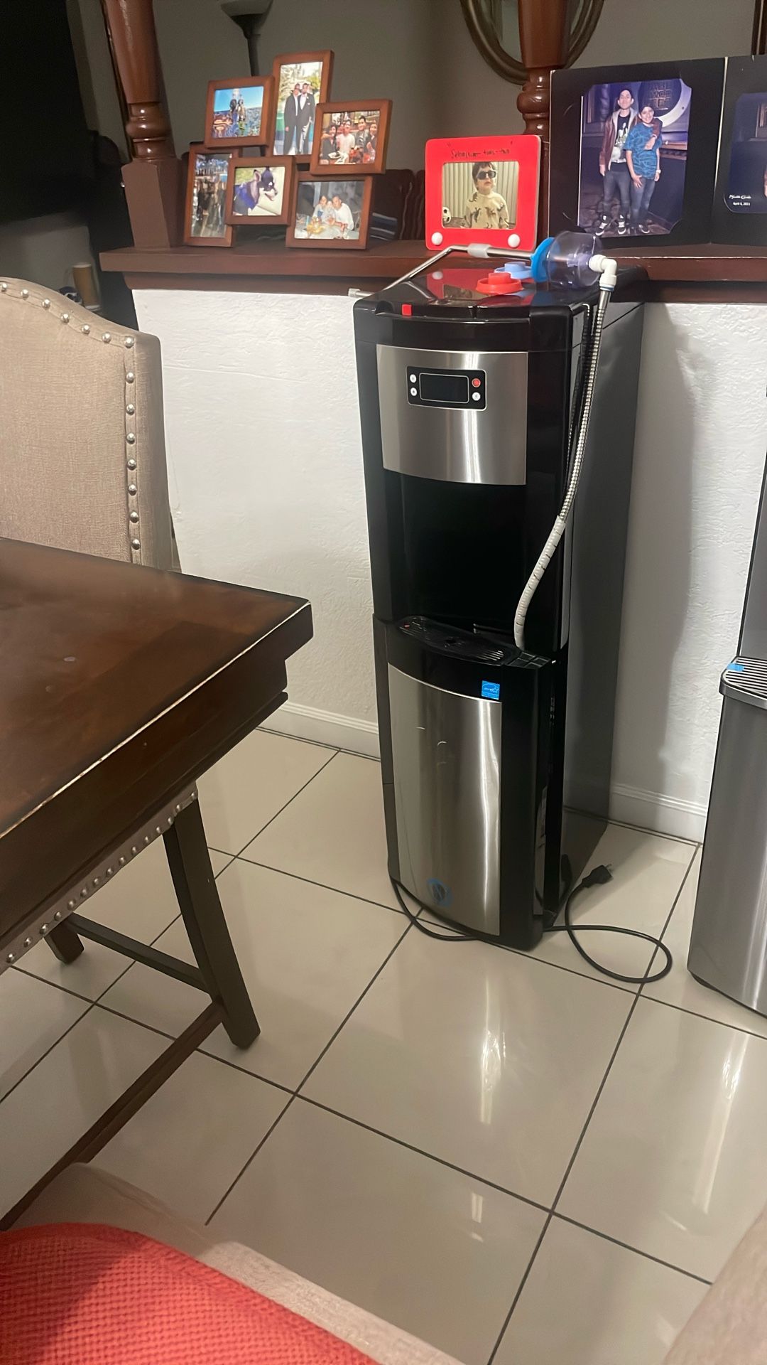 Water Dispenser 