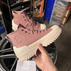 Converse Unisex Chuck Taylor All Star Lugged Hi Top Sneakers Dark Wine