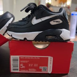 Junior nike trainers sale sale
