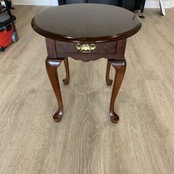 Pennsylvania House Solid Cherry End Table 