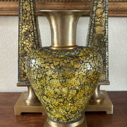 Beautiful Set Of Candle Holders And Base 