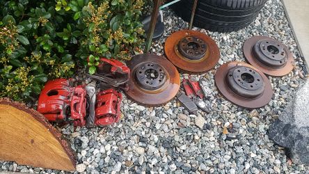 Rotors, brakes.