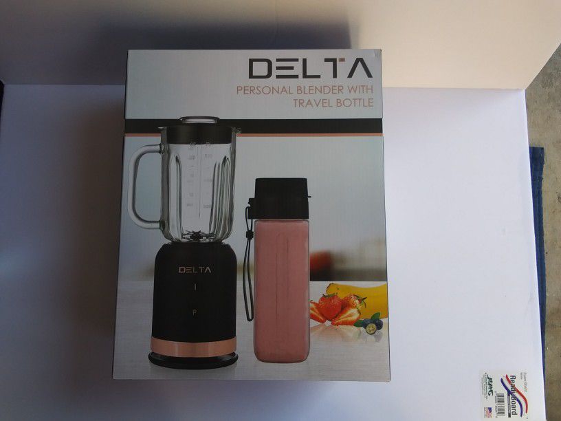Delta Personal blender with travel bottle LOCAL PICK UP ONLY, NO