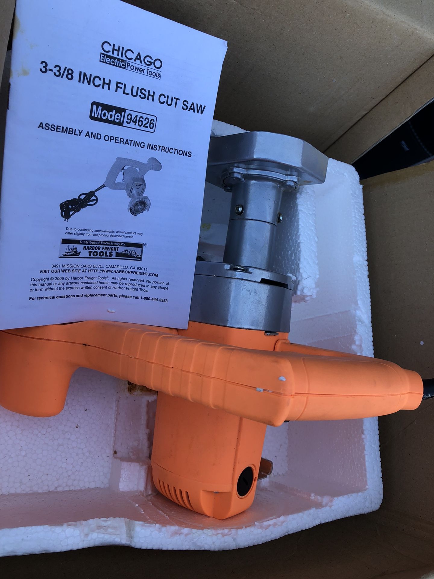 Brand New Chicago Electric 3 3/8” Flush Cut Saw Model 49626