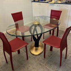 Murano Dining Table W/ 4 Leather Chairs