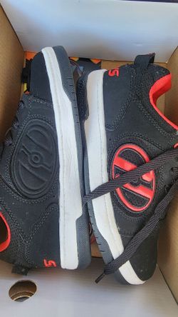 Heelys size 3
