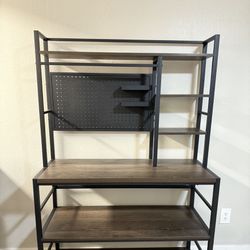 AWESOME BAKERS RACK  LIKE NEW MULTIFUNCTIONAL STURDY QUALITY MADE 