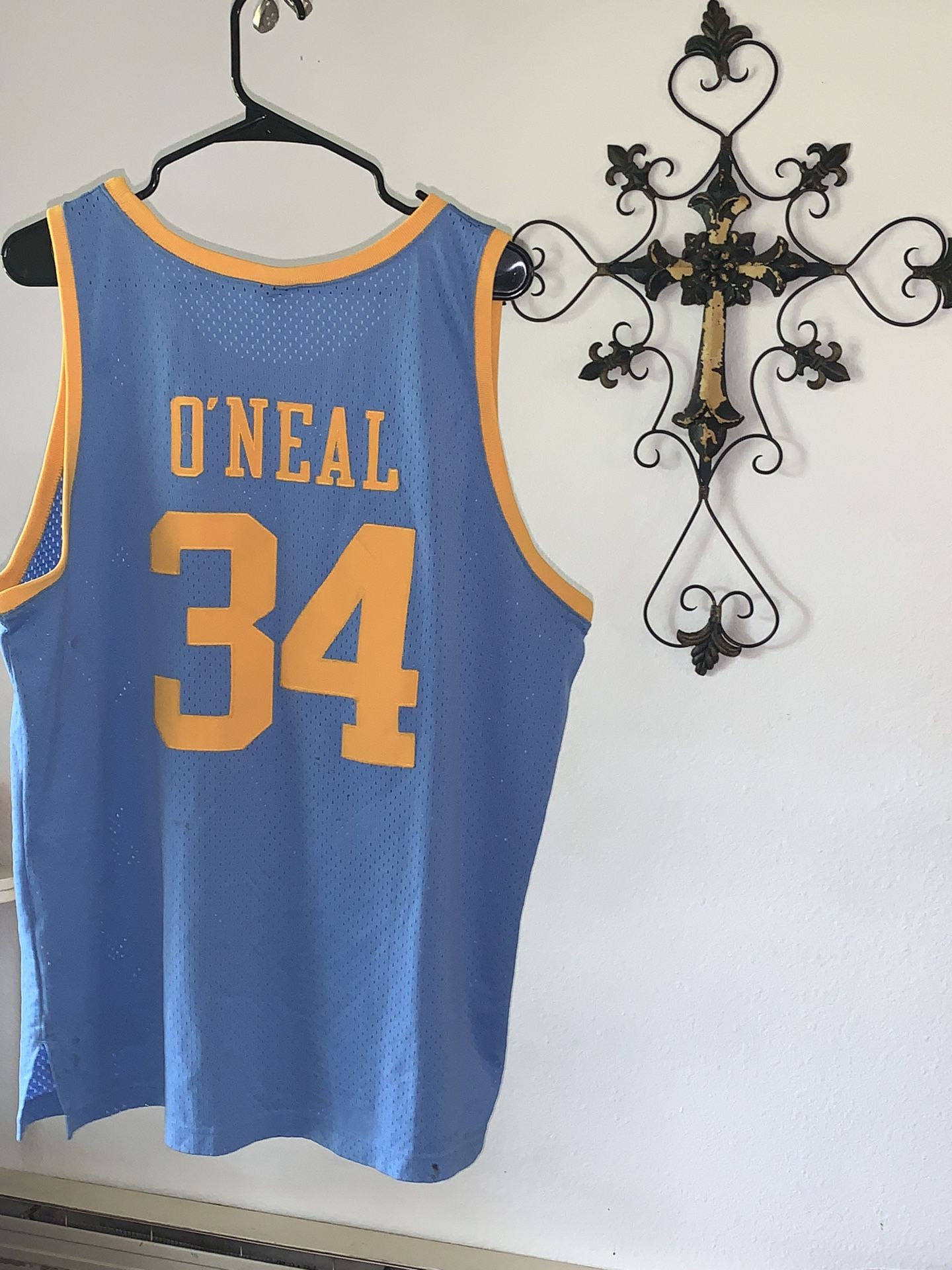 Mpls. Shaquille OâNeal Jersey for Sale in Seattle, WA - OfferUp
