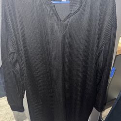 2 for 1 combo! Women’s casual dresses both Size L