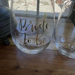 Two Stemless Wine Glass / Bride To Be And Bridesmaid