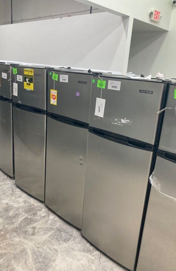 Thomson Refrigerators 7.5 Cu ft
