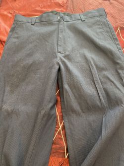 Brand new dress pant Kenneth Cole 32,34