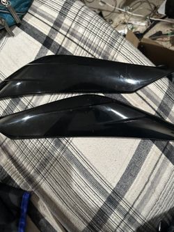 08-11 Mercedes CL63 CL550 Eye Lids Brand New Never Used