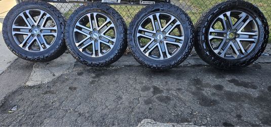 20 in Ford Wheels and Tires 🛞