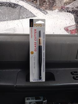 Toyo Glass Cutter TC22