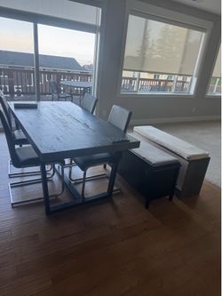 Rectangular Dining table with four dining chairs modern