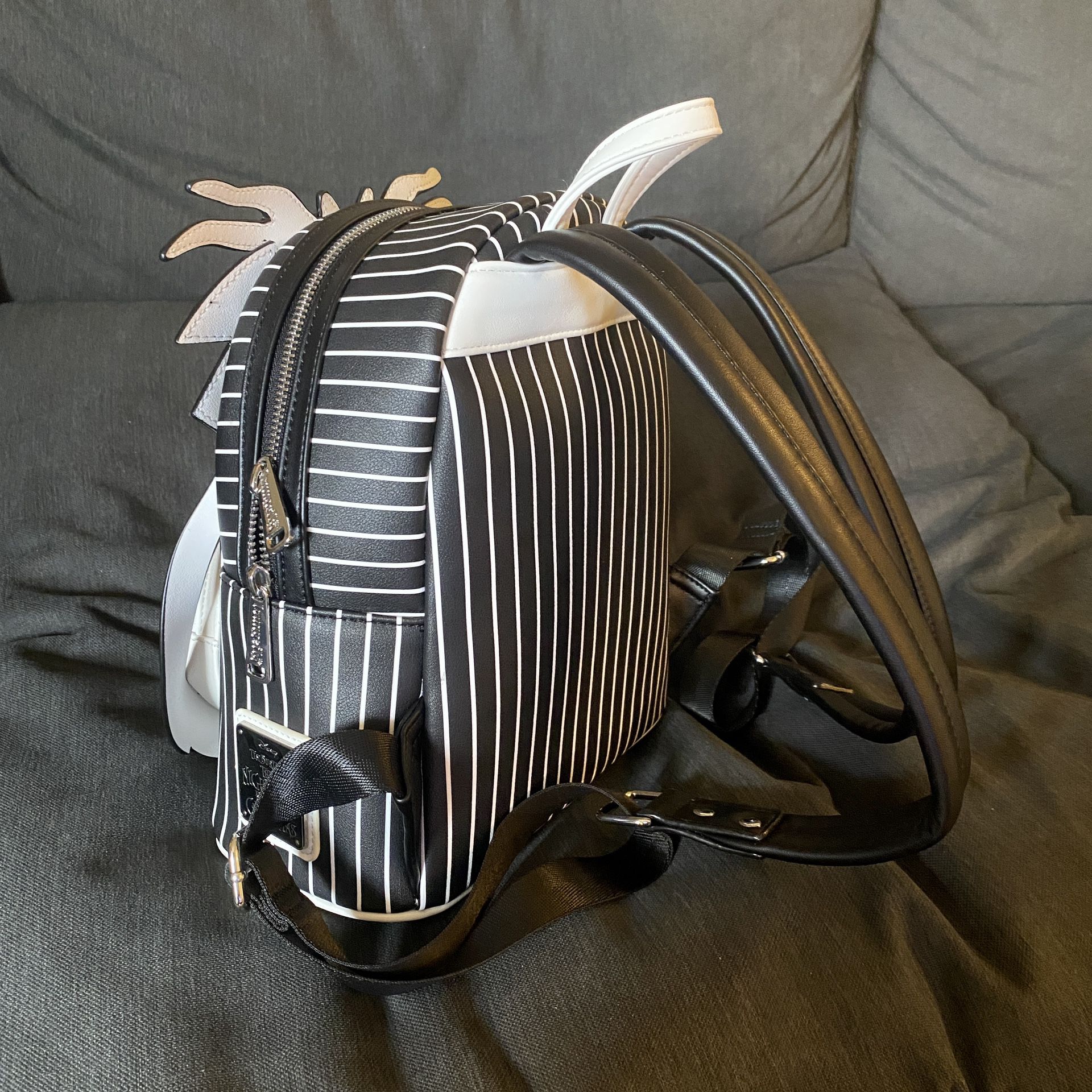 Loungefly Jack Skellington Mini Backpack for Sale in Beverly Hills, CA -  OfferUp