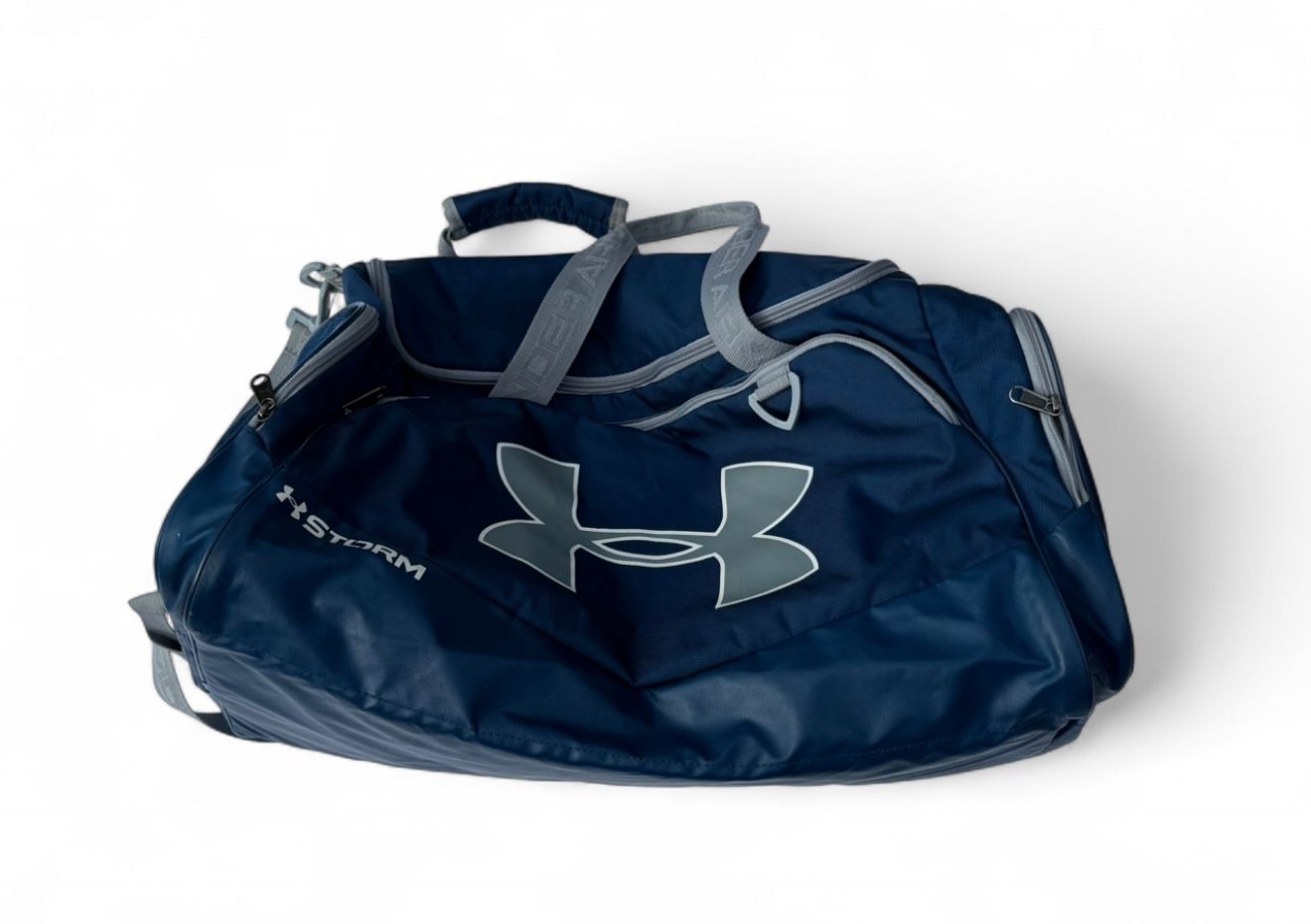 Under Armour UA Storm Undeniable II MD Duffle Gym Travel Bag