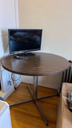 tv with antenna