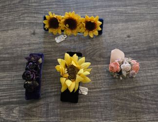 Vintage hair clips