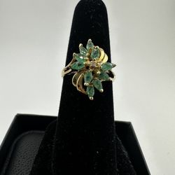 Green Emerald Gold Ring