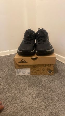 Used Nike React Pegasus Trail 4 GTX  In Excellent Condition Color Black  $60 Size 9.5