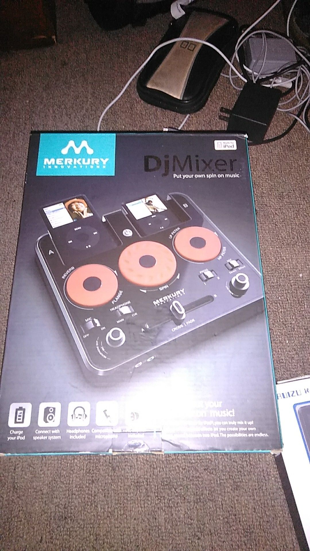 Speaker/music player/dj mixer set