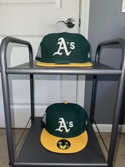 New Era Oakland A’s Hat - Size 7 3/4