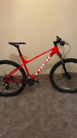 XL 29” TREK