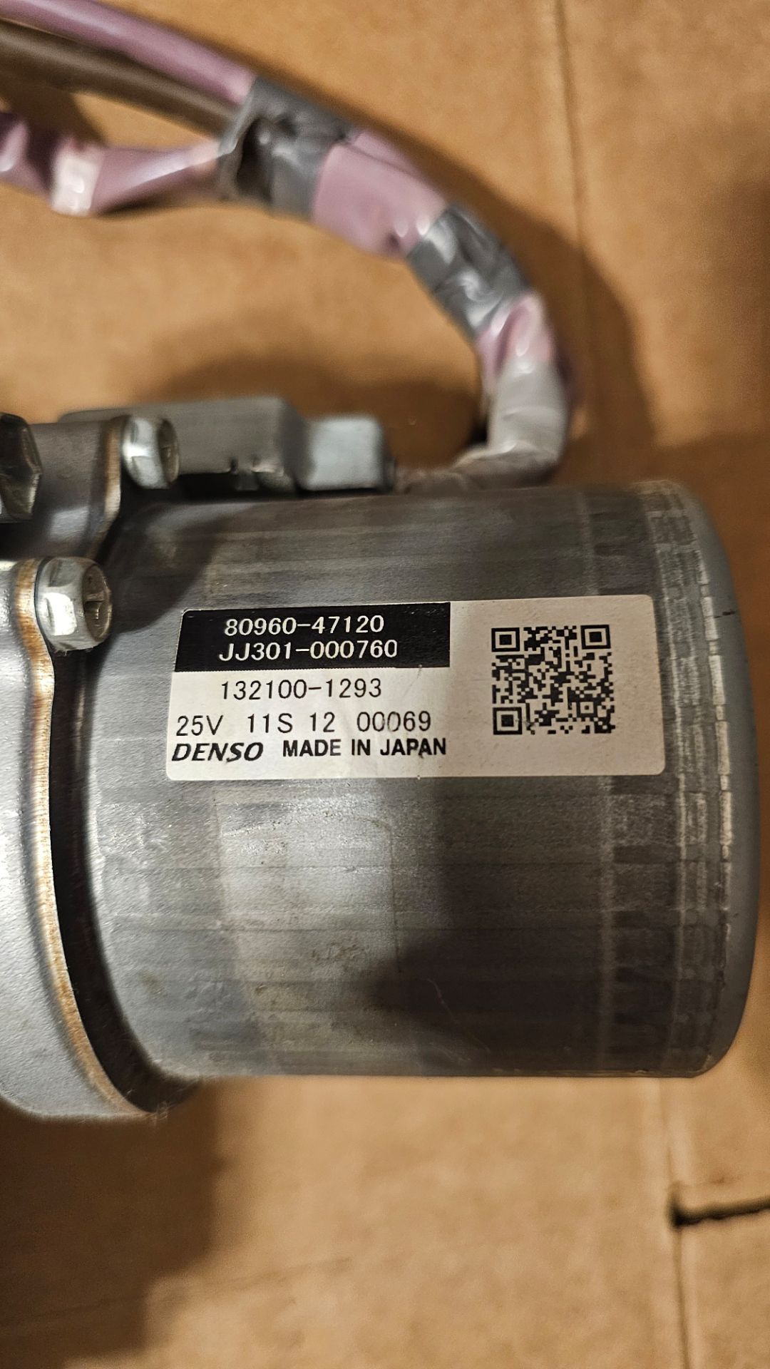2010-2015 TOYOTA PRIUS OEM 80(contact info removed)0 Power Steering Column With Electric Motor Assembly