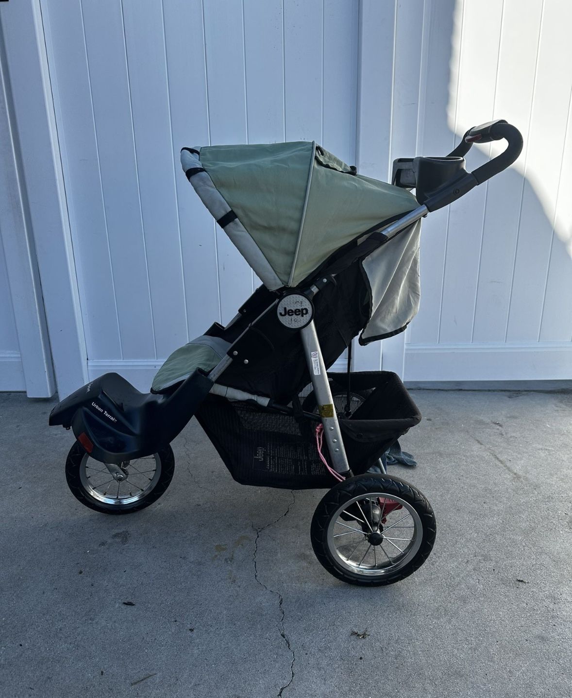 Jeep Liberty Limited Urban Terrain 3-Wheel Stroller, Green/Grey
