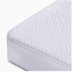100% Waterproof Mattress Protector