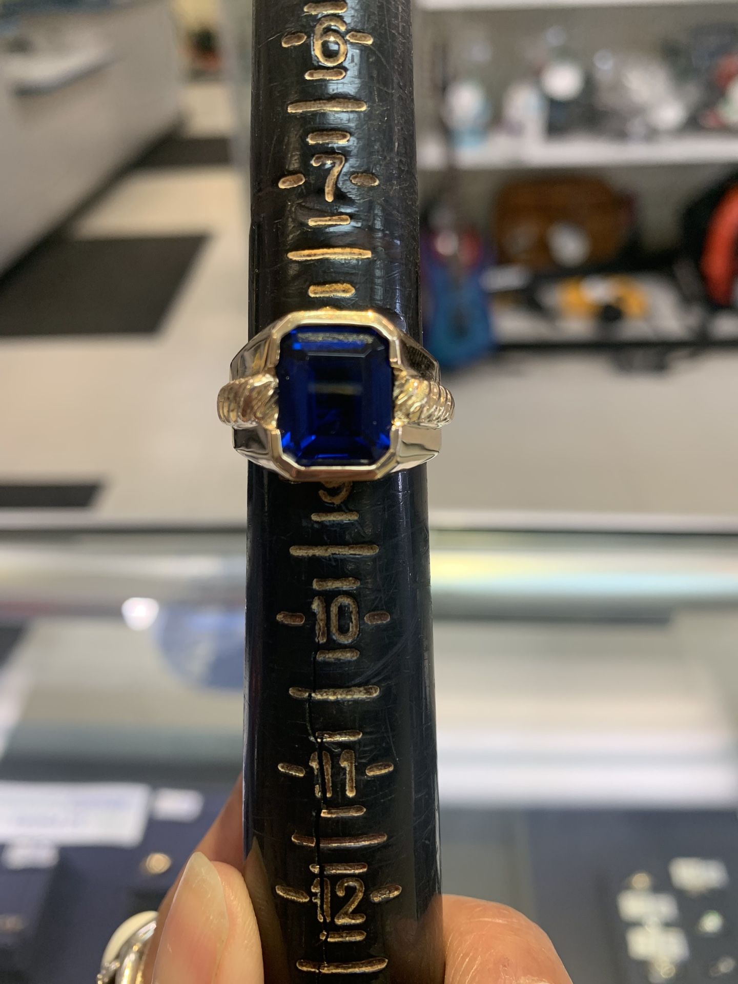 Men’s Gold Ring