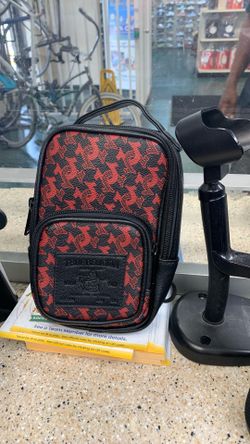 TRUE RELIGION HANDBAG