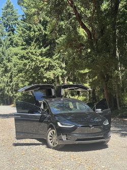 2017 Tesla Model X