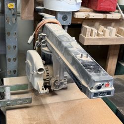 Dewalt 12" Radial Arm Saw Model 790