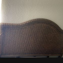 Queen Size Headboard And Mirror 