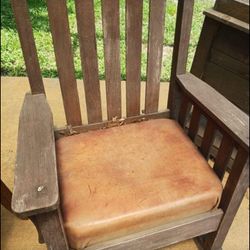 Antique  Rocking  Chair