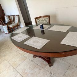 Dining Table W/chairs