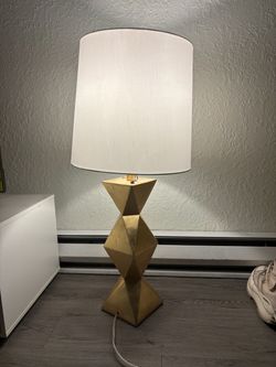 Gold table lamp