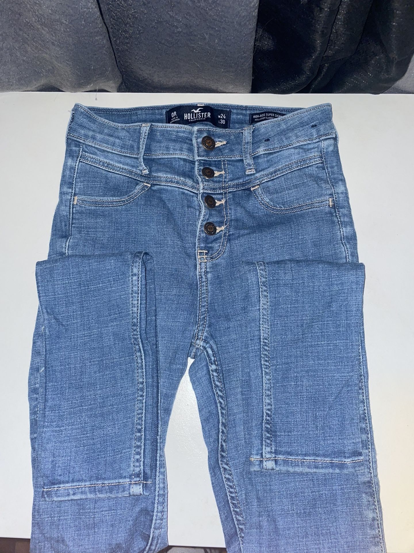 hollister jeans