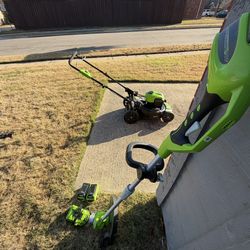 Greenworks Lawnmower Edger Set + 3 Batteries - Outdoor Tool