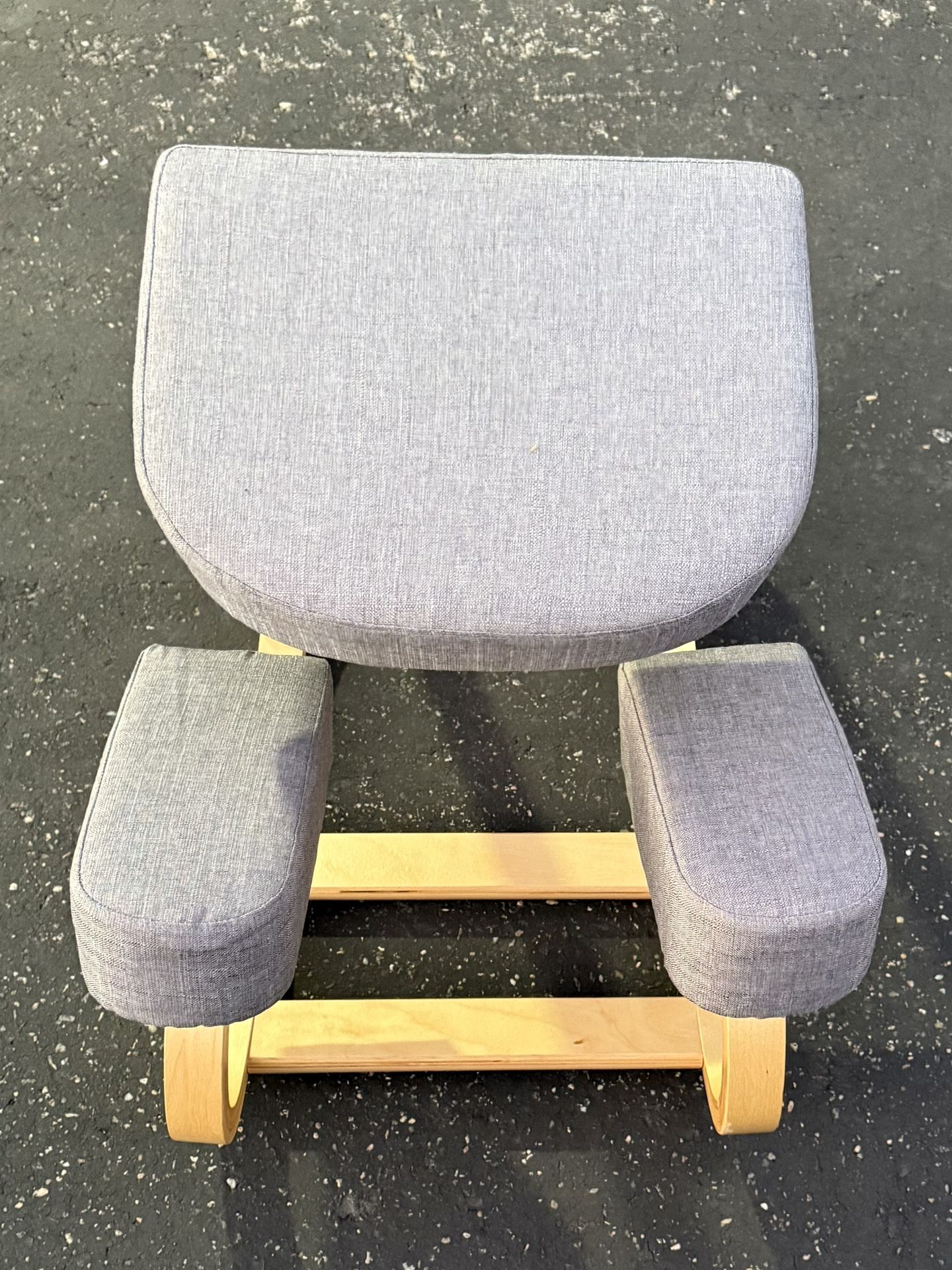 Dual pad Kneeling Rocking Chair