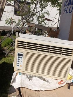 A/C De Ventana I Dos Abanicos 