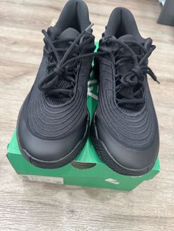 Nike Giannis Immortality 4 size 10.5
