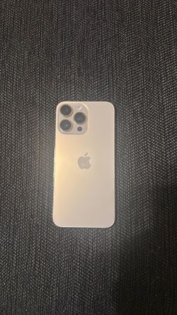 iPhone 15