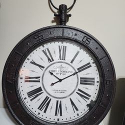XL Hanging Wall Clock Brand New