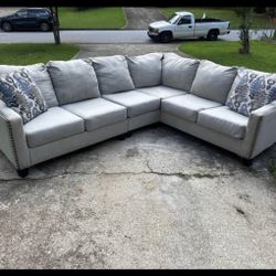 Grey Sectional With Free Delivery 🚛