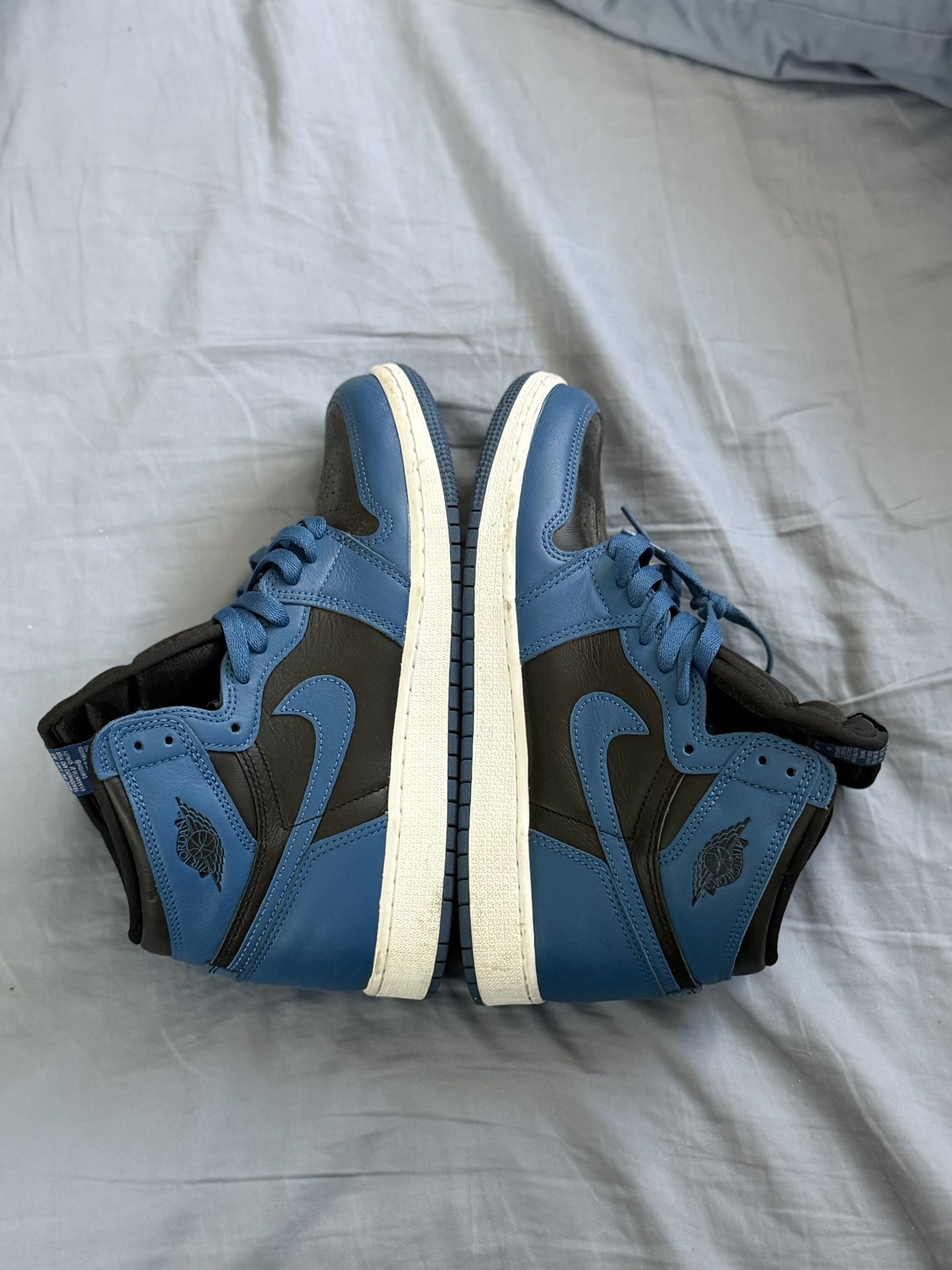 Jordan 1 Marine Blue High Top